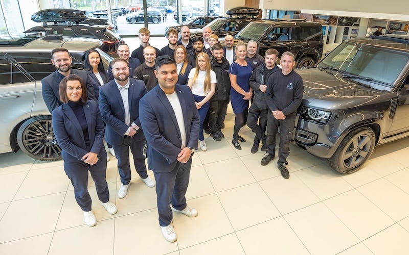 Vertu Land Rover Bradford Shortlisted For Team Of The Year At Regional Awards